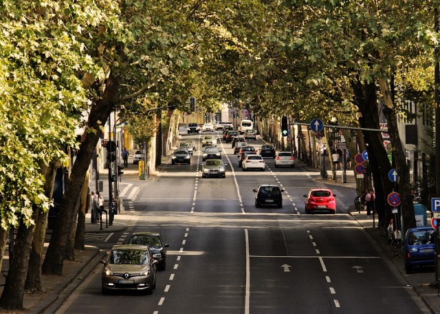 Prosečna starost automobila u Crnoj Gori 16 godina, Srbiji 17,1 a u EU 10,8