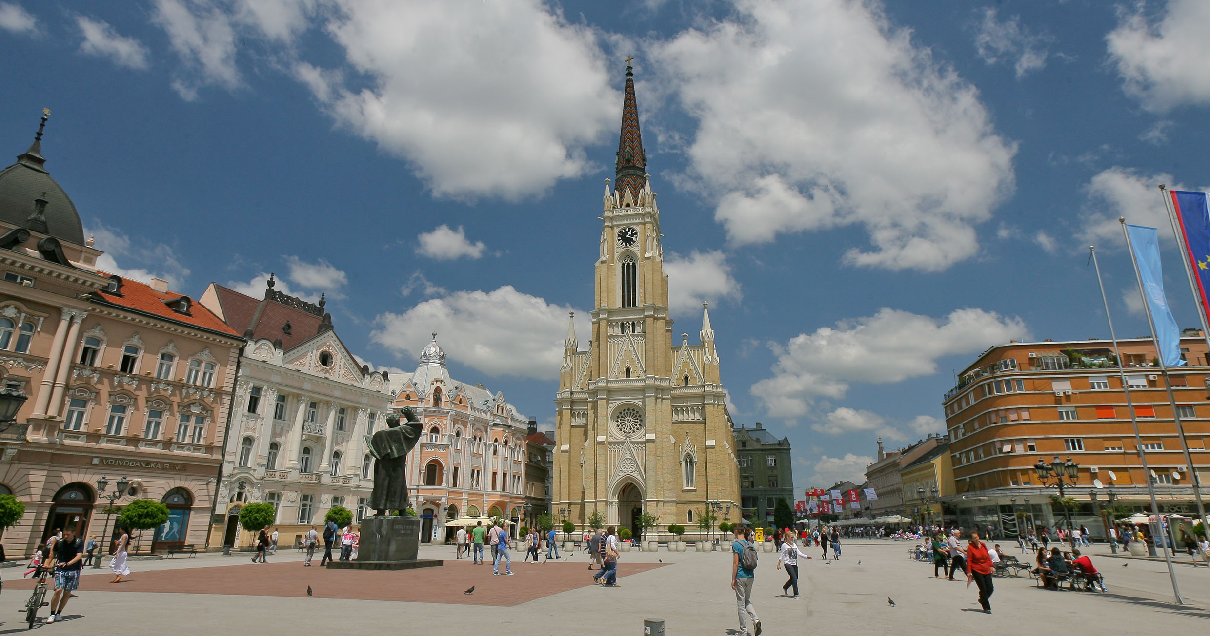 Svi putevi ka poslu vode u Beograd i Vojvodinu