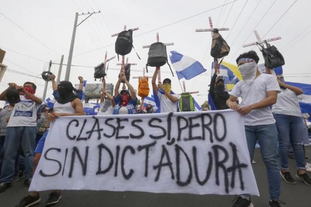 Protesti u Nikaragvi/Fonet