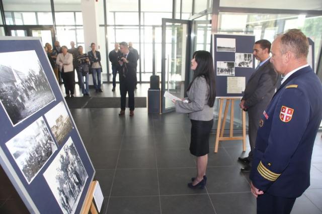 Direktorka Istorijskog arhiva Požarevca Jasmina Nikolić, govori na otvаranju izložbe Foto: B. Lučić