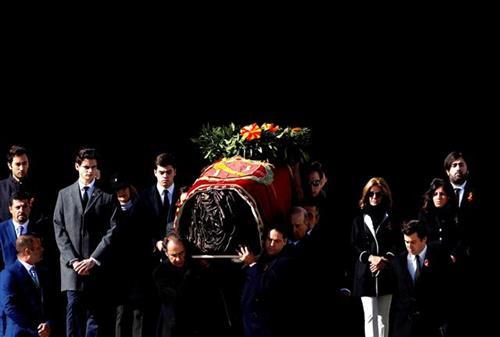 Ekshumirani posmrtni ostaci Franciska Franka Foto:  AP Photo/J.J. GuillÃ©n, Pool