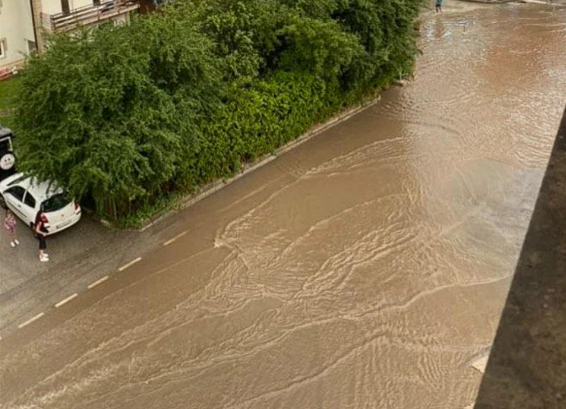 Nevreme Juče Pravilo Haos Po Srbiji: MUP Pomagao Pri Otklanjanju ...